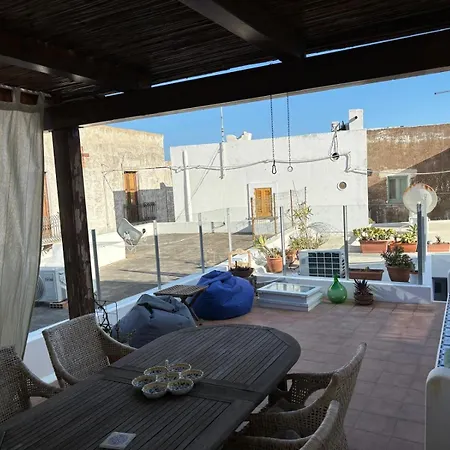 Casa Civetta Feriehus Stromboli